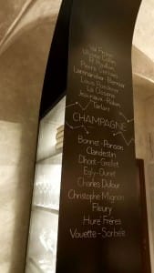 Tabule ve vinném baru Autentista Blackboard art at wine bar